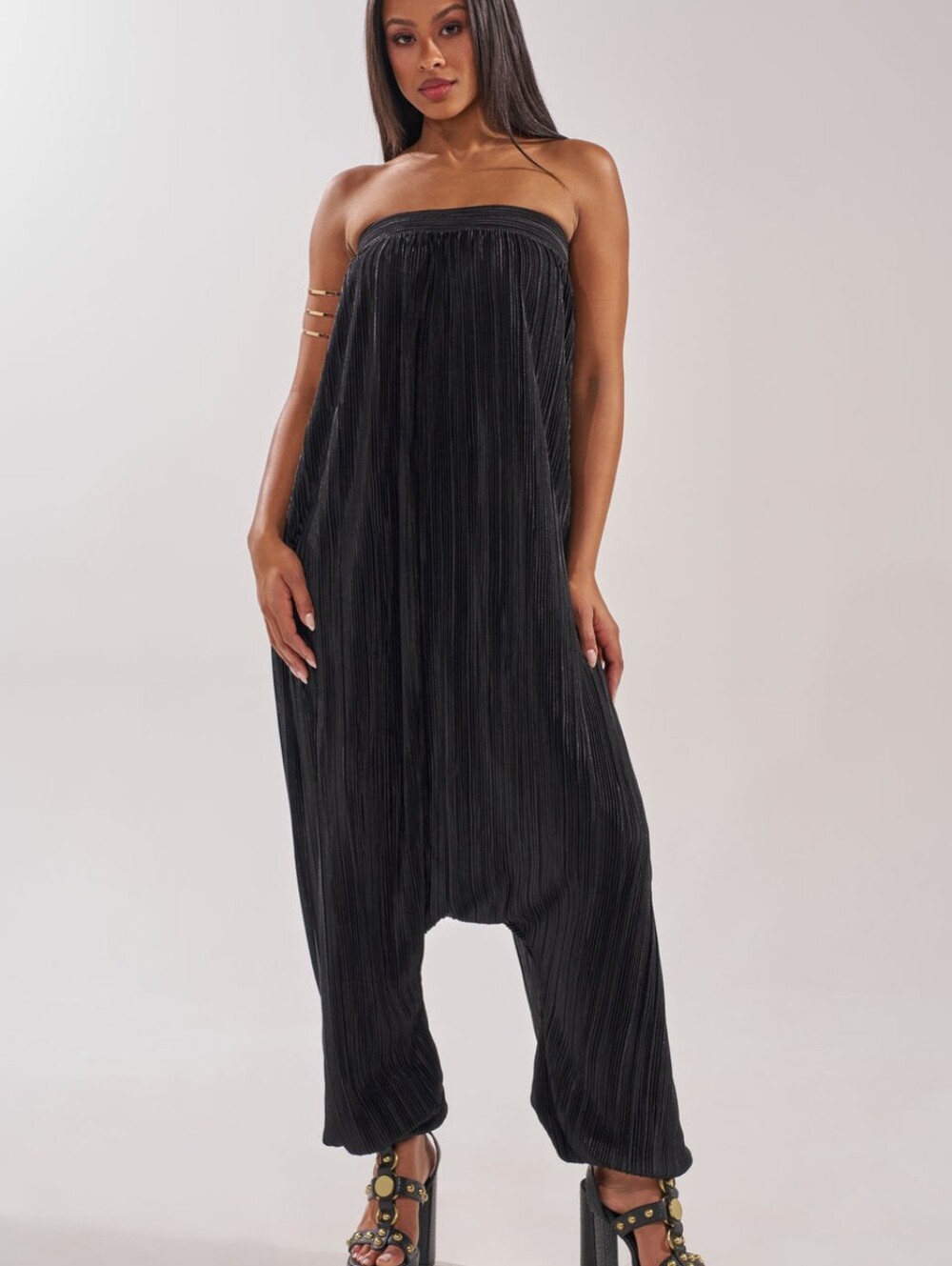 AKIRA Olive Green Pleated Jumpsuit